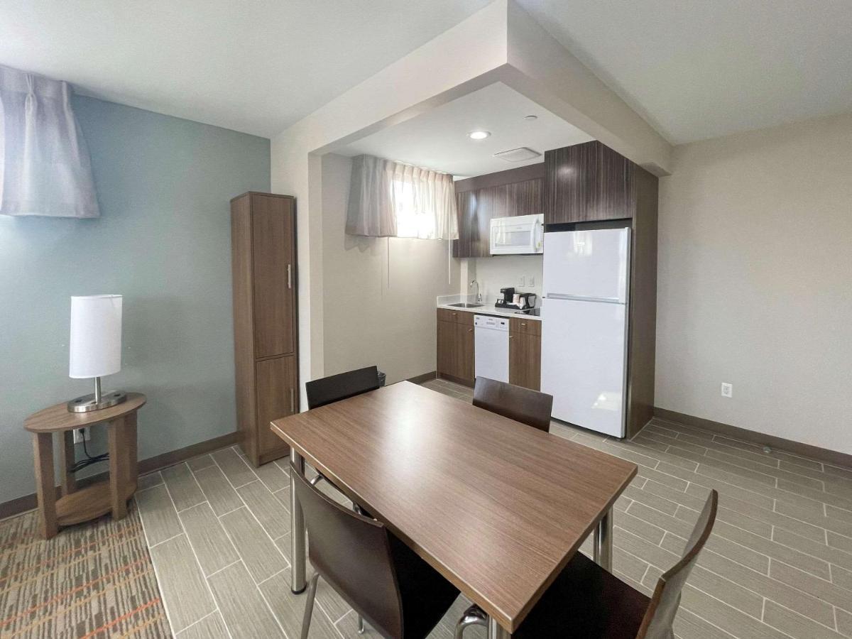 Mainstay Suites New York Dış mekan fotoğraf